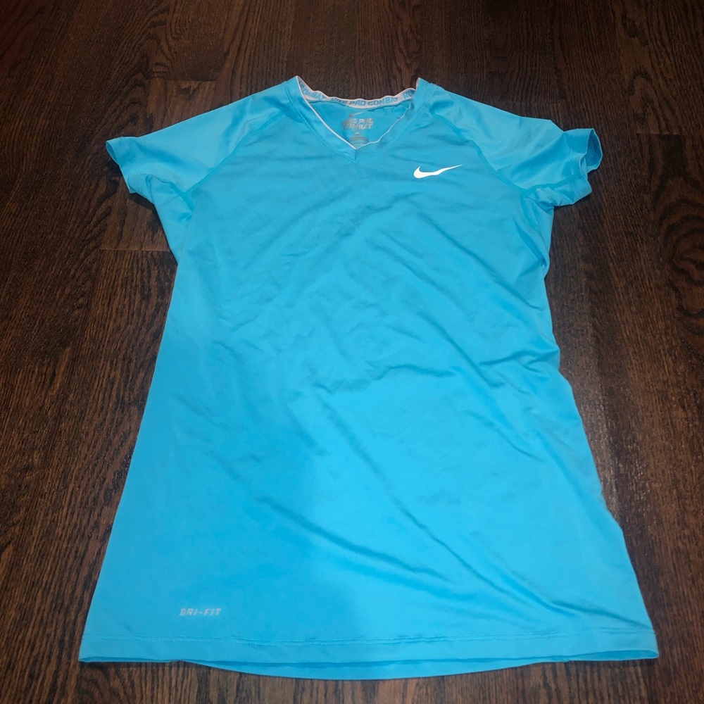 Nike Pro-fit Combat Dri-fit fitted shirt small